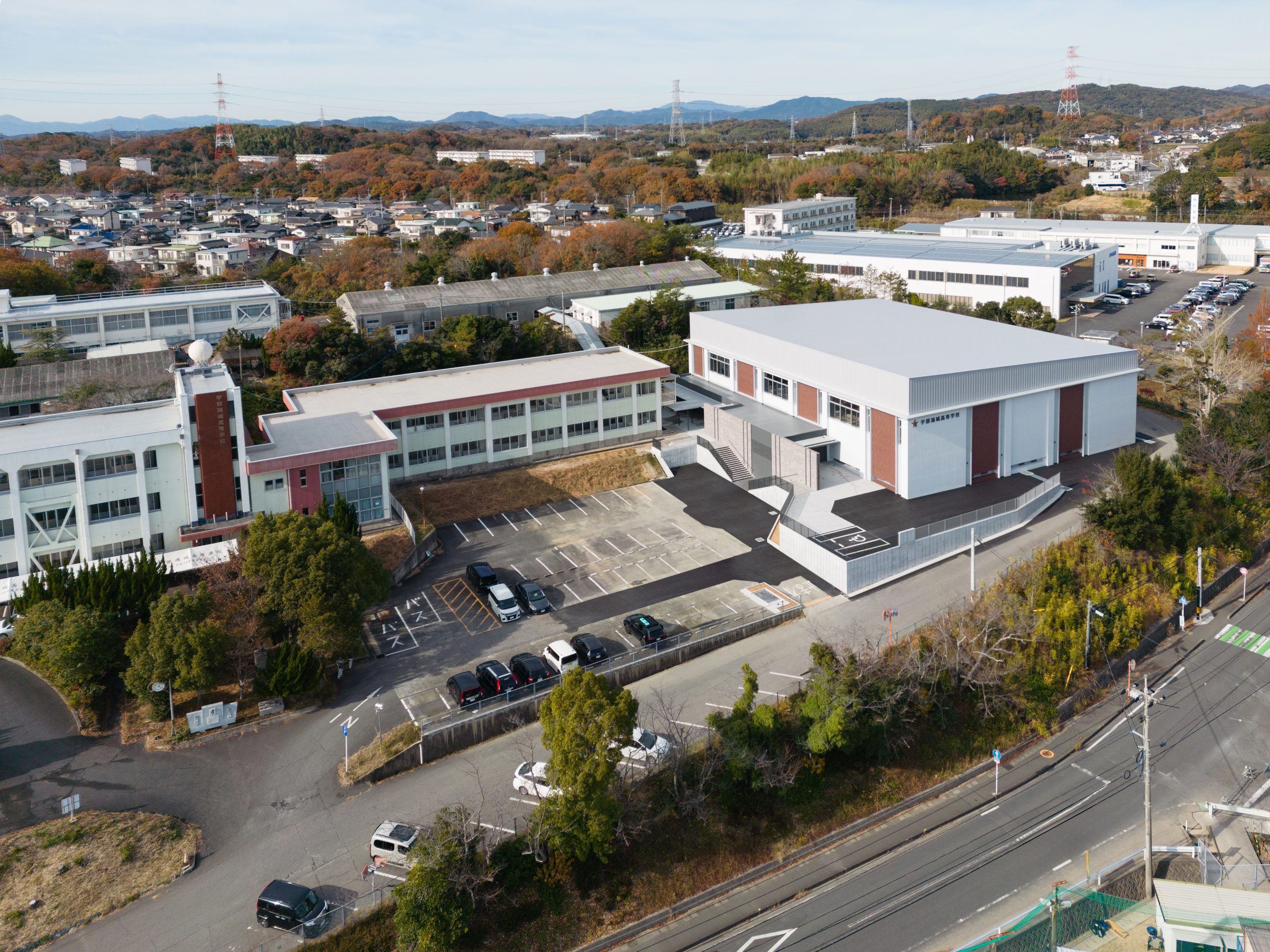 学校について